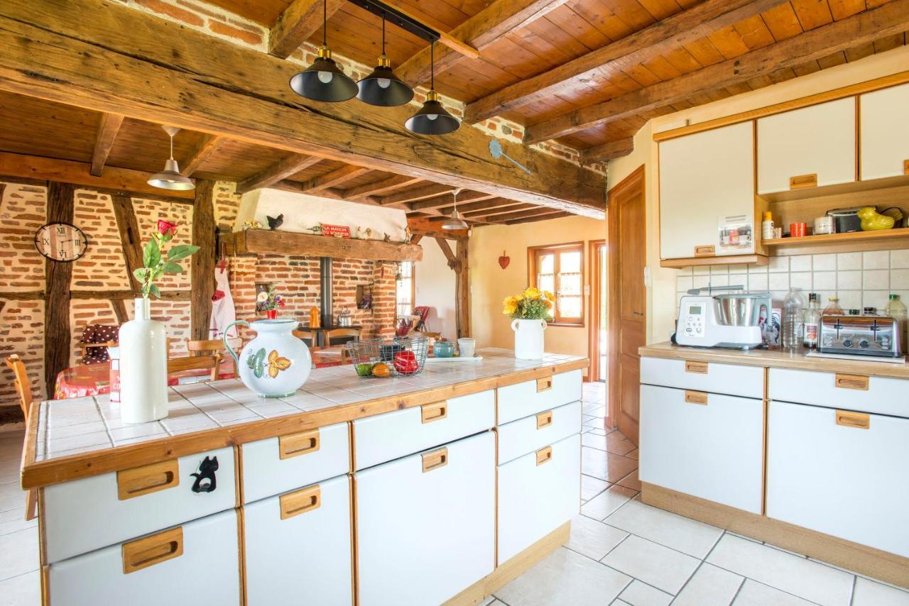 La Maison Du Bonheur Saint-Martin-en-Bresse Экстерьер фото